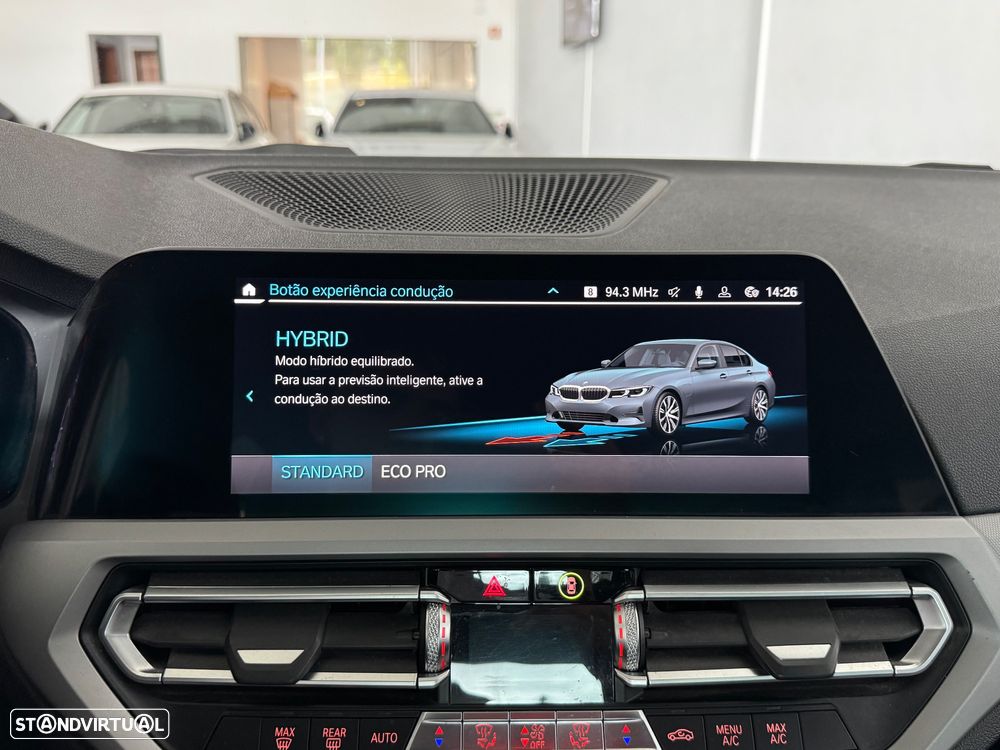 BMW 330 e Pack M Auto - 34