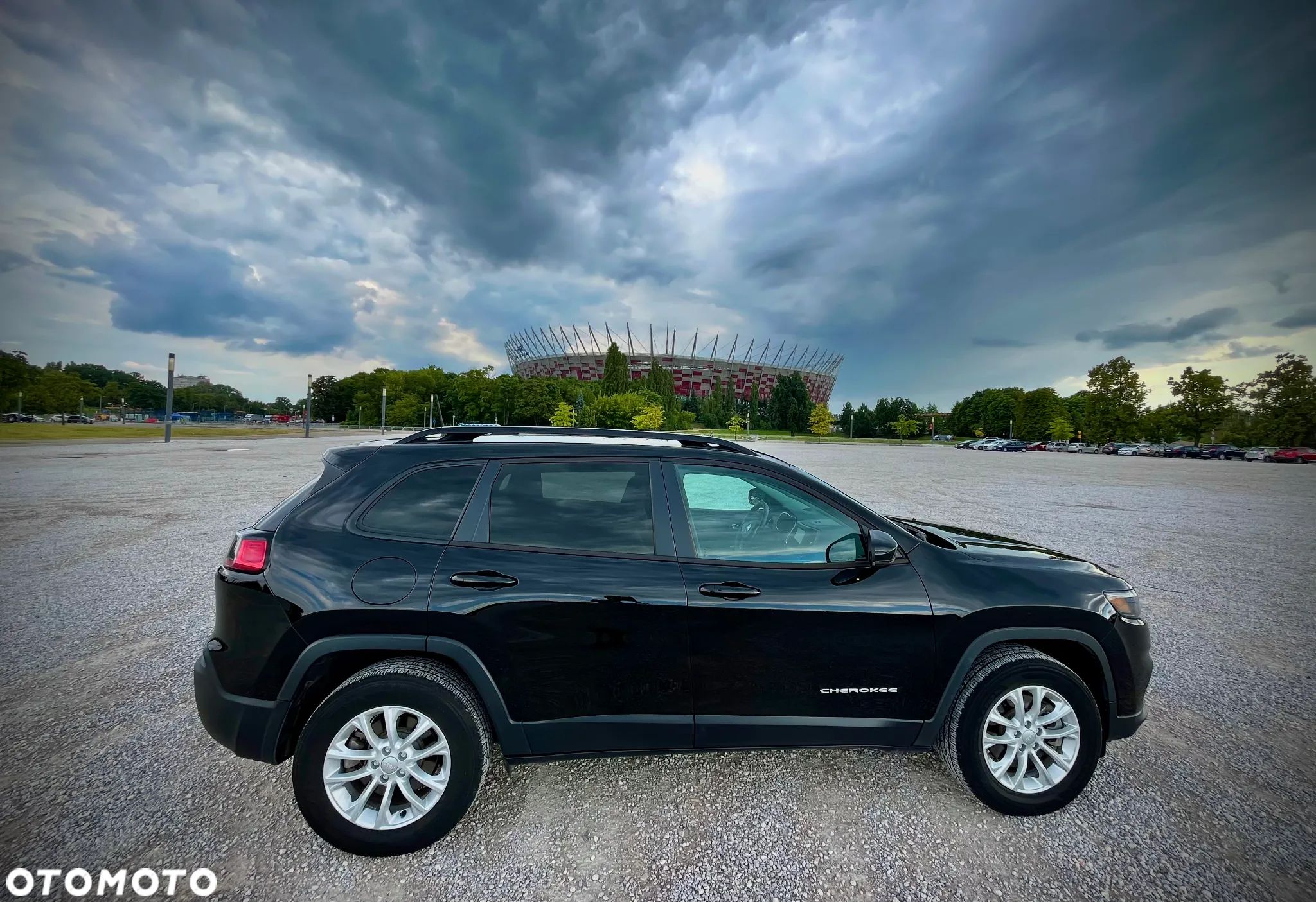 Jeep Cherokee - 1