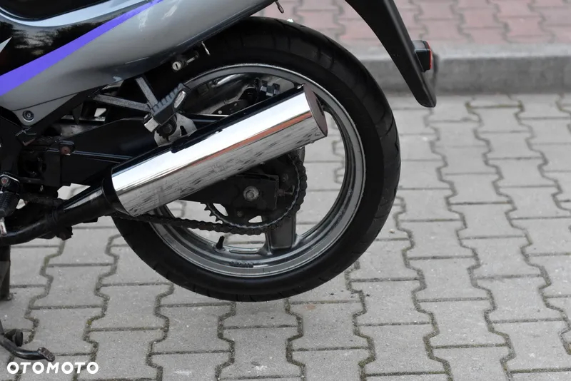 Kawasaki GPZ - 30