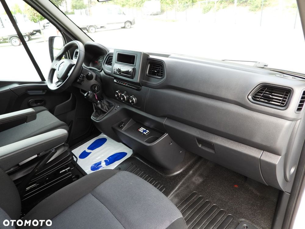 Renault MASTER PLANDEKA WINDA 8 PALET TEMPOMAT LEDY KLIMATYZACJA  145KM - 38