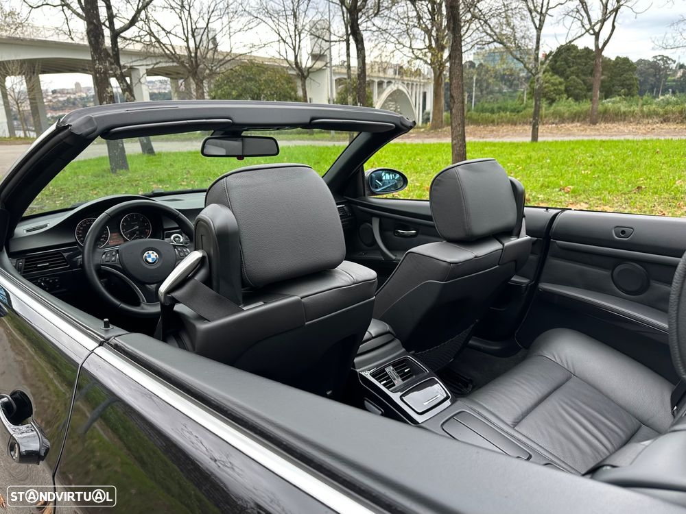 BMW 320 i Cabrio - 29