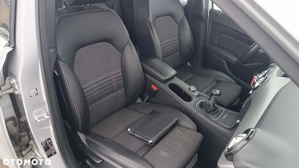 Mercedes-Benz Klasa B 180 BlueEFFICIENCY Edition Style - 12