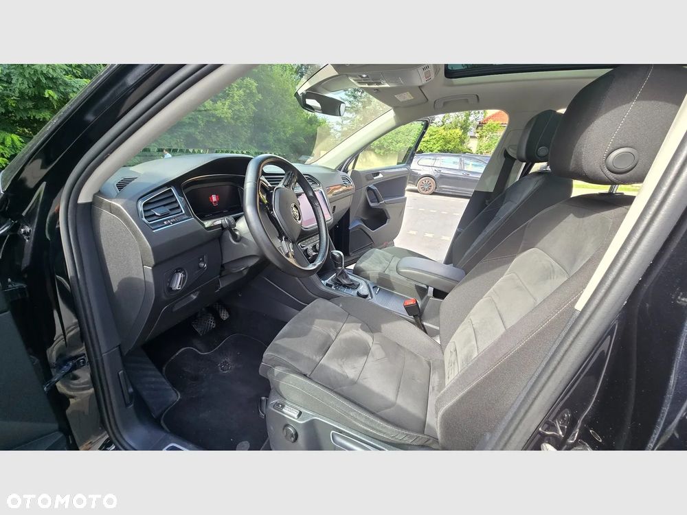 Volkswagen Tiguan - 8