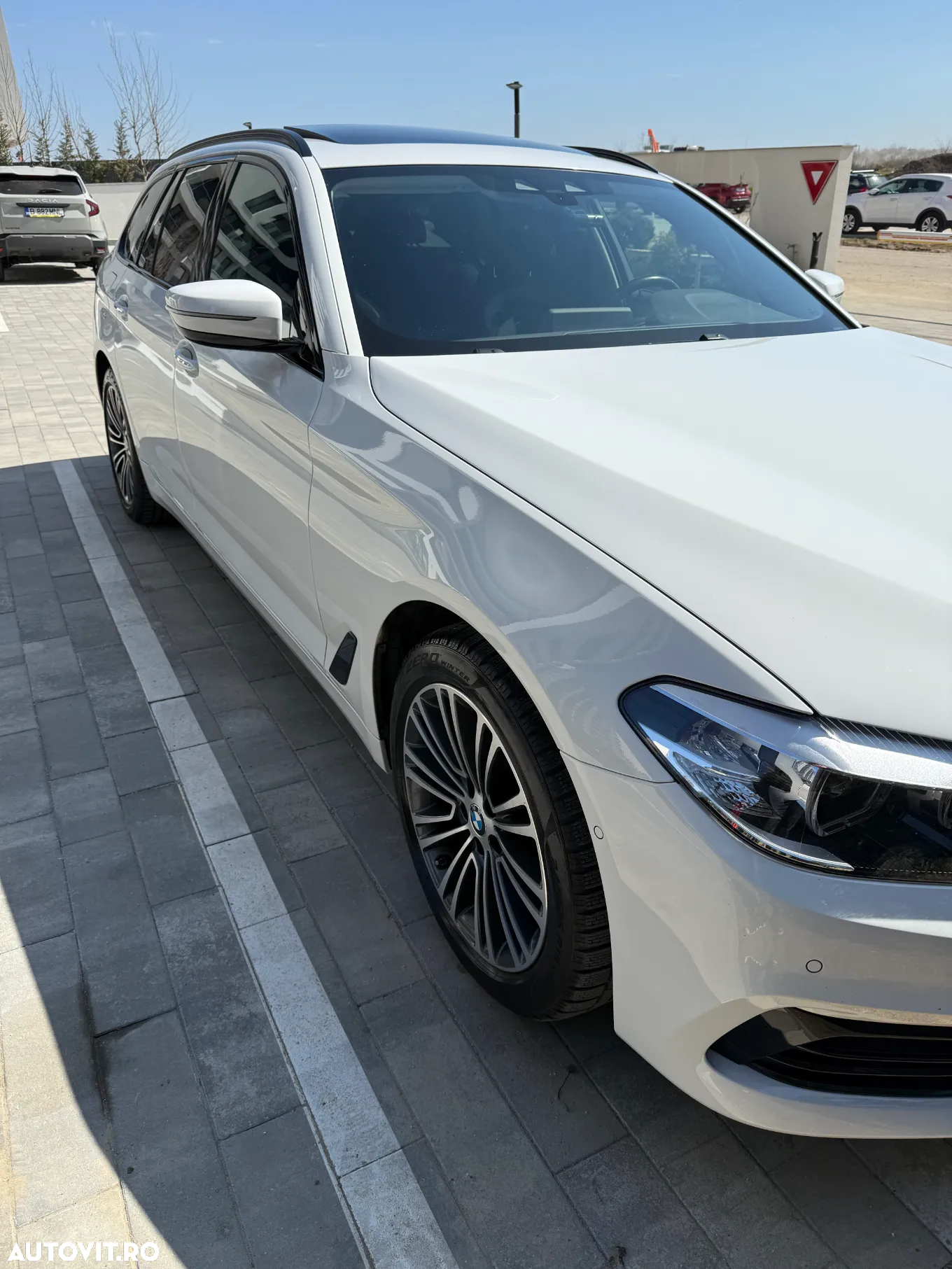 BMW Seria 5 520i AT - 17