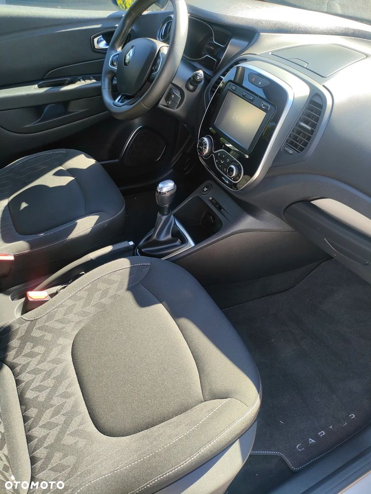 Renault Captur - 15