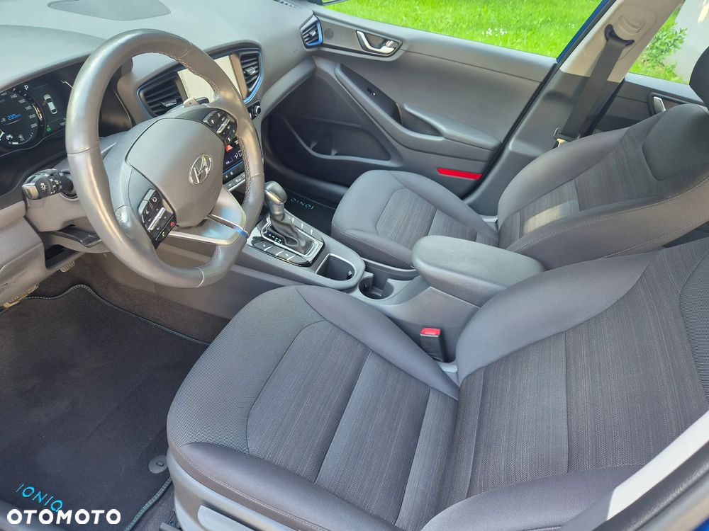 Hyundai IONIQ 1.6 GDI Premium - 12