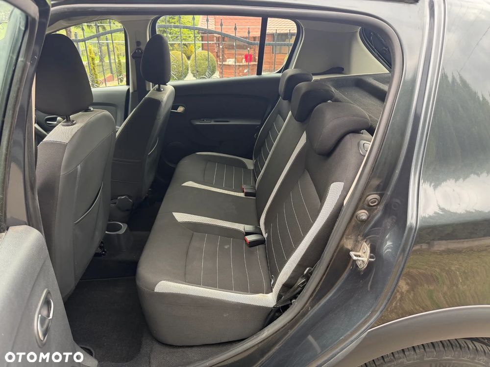 Dacia Sandero 0.9 TCe SL Celebration S&S - 10