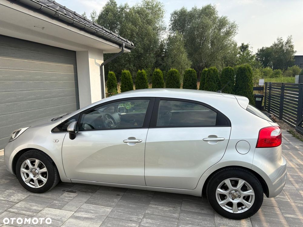 Kia Rio 1.2 M - 2