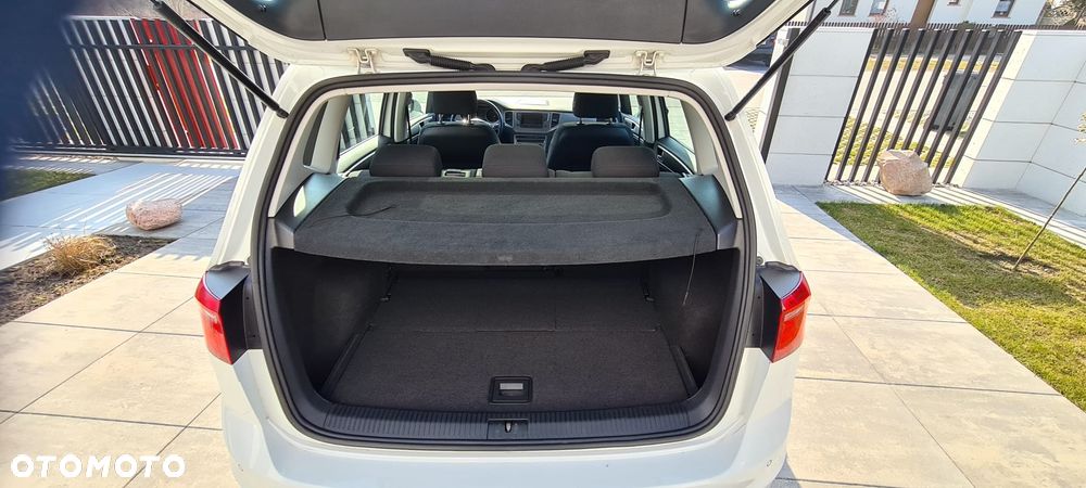 Volkswagen Golf Sportsvan - 21