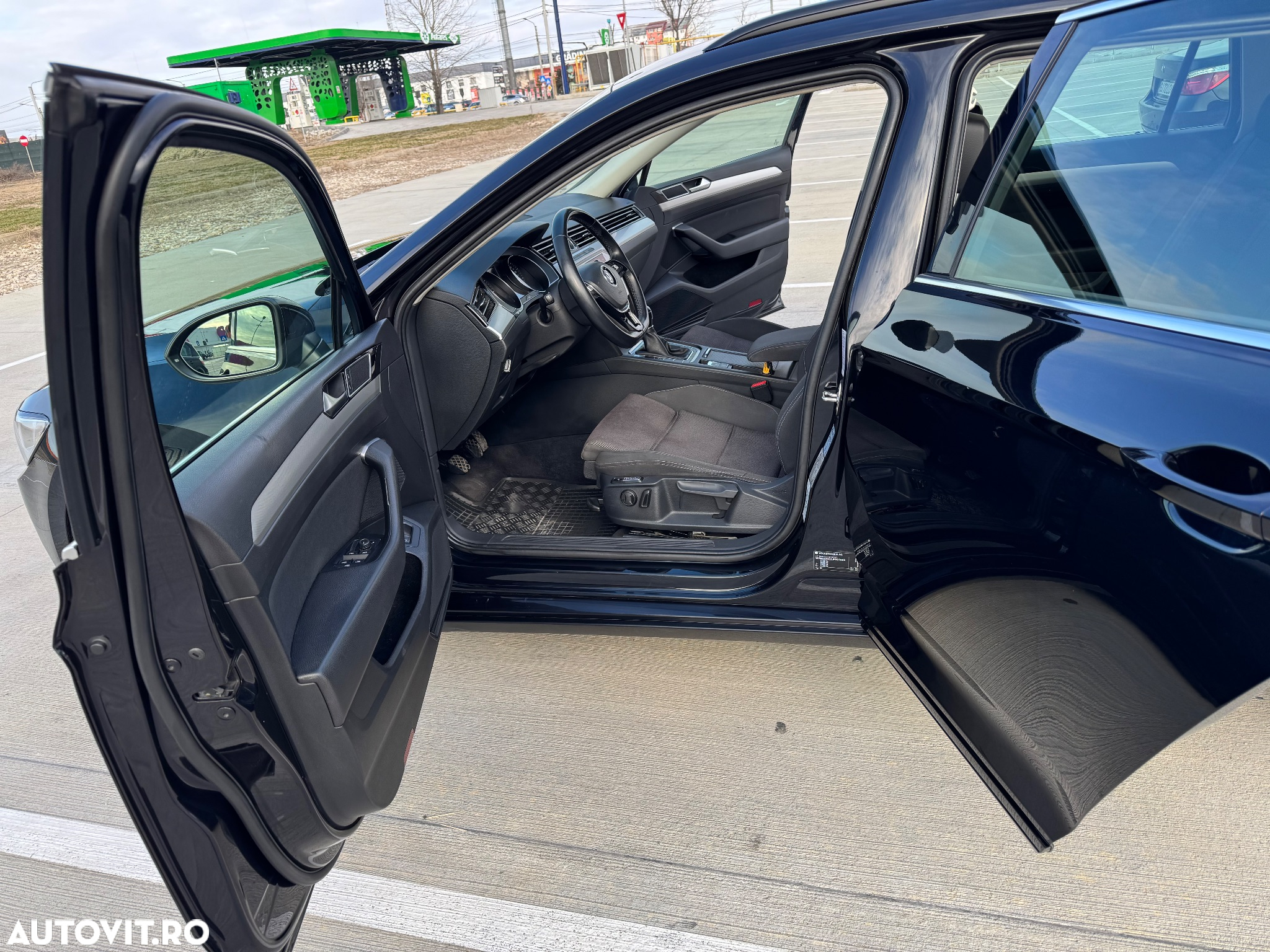 Volkswagen Passat Variant 2.0 TDI Comfortline - 12