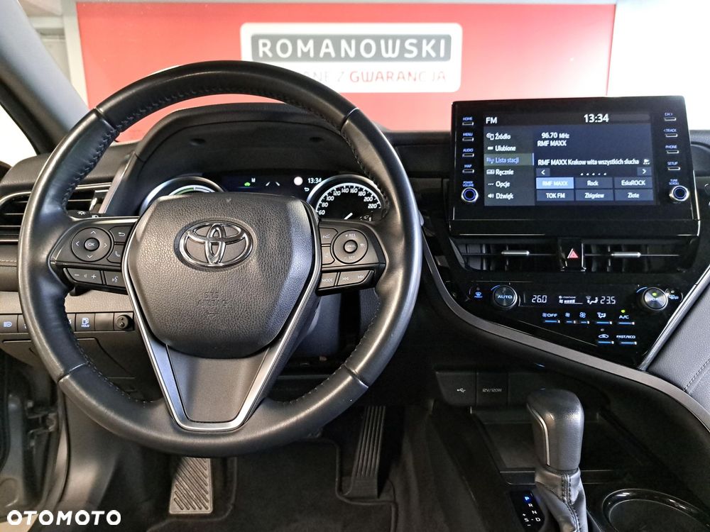 Toyota Camry 2.5 Hybrid Prestige CVT - 20