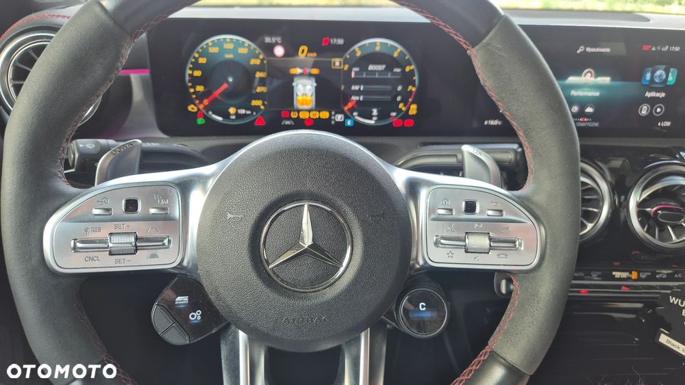 Mercedes-Benz CLA AMG 45 S 4-Matic 8G-DCT - 31