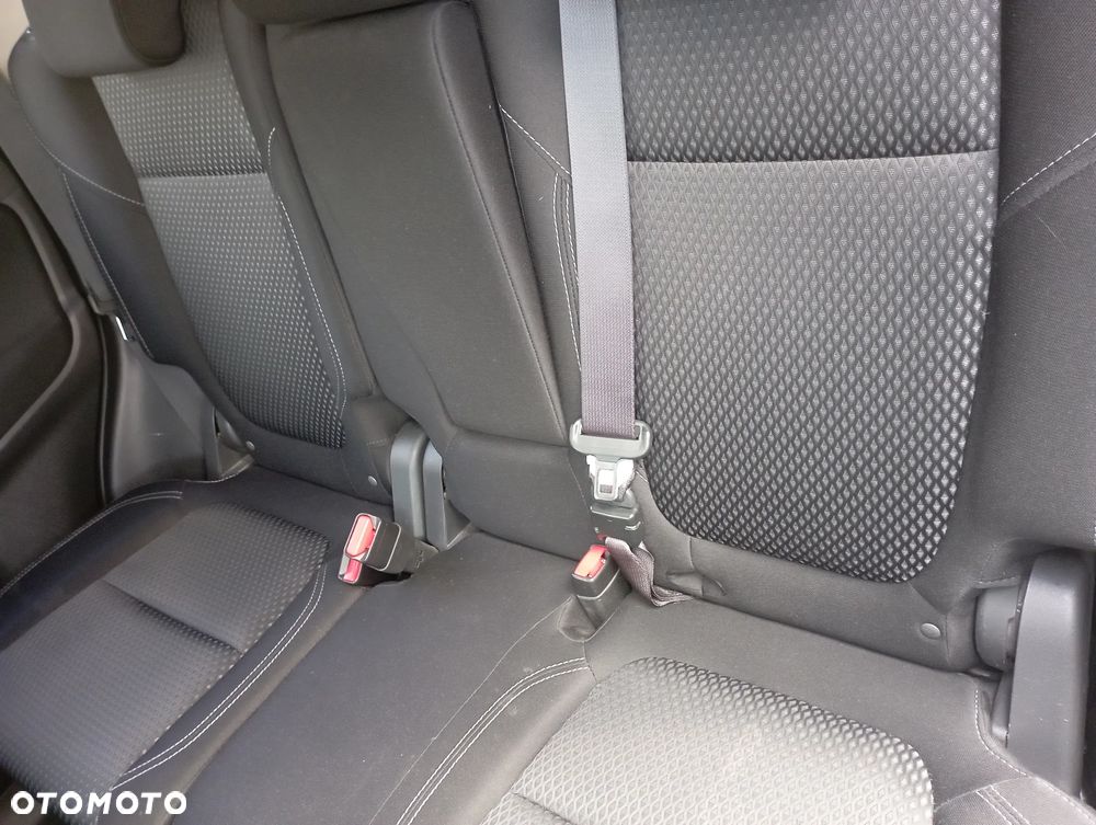 Mitsubishi Outlander 2.0 Intense + SDA 4WD CVT - 6