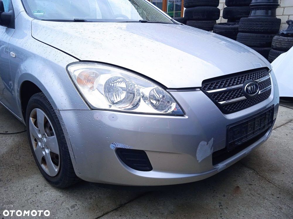 Zderzak Przód Przedni Kia Ceed 9S - 2