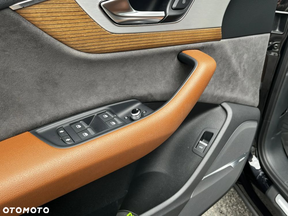 Audi Q7 - 9