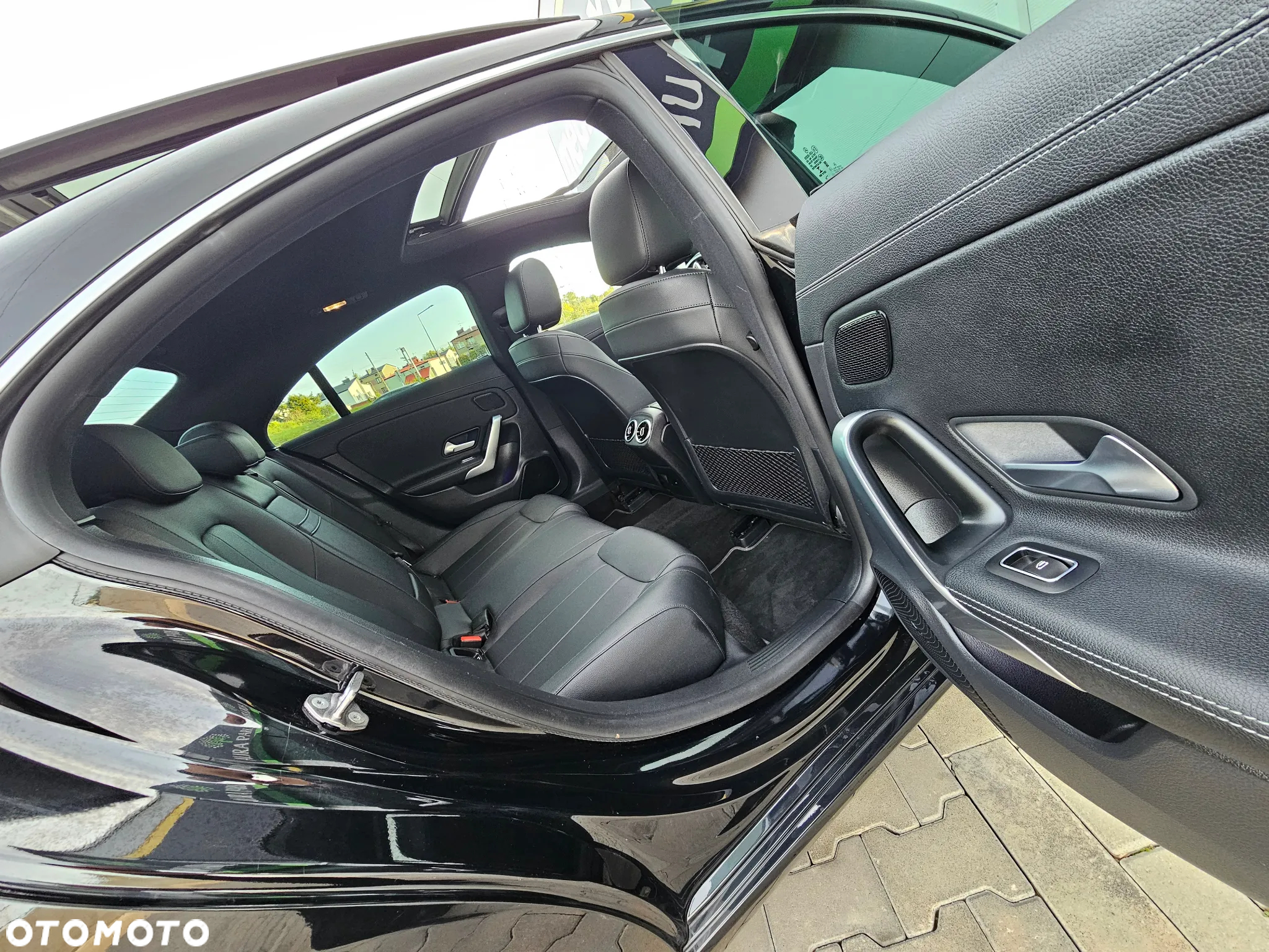 Mercedes-Benz CLA 200 d AMG Line 8G-DCT - 23