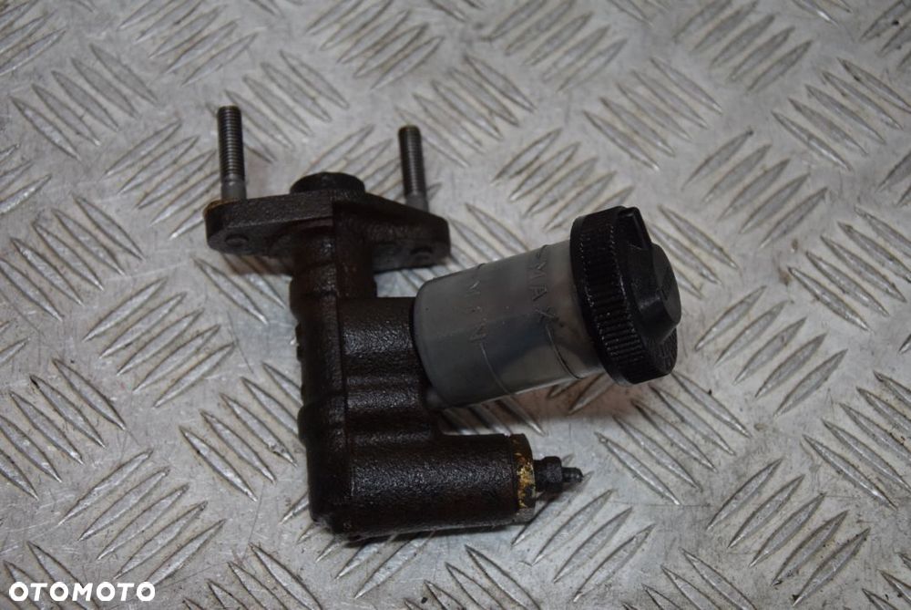 FORD RANGER I 2.5 TD POMPKA SPRZĘGŁA - 4