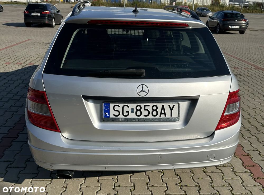 Mercedes-Benz Klasa C 220 T CDI DPF Automatik Classic - 8