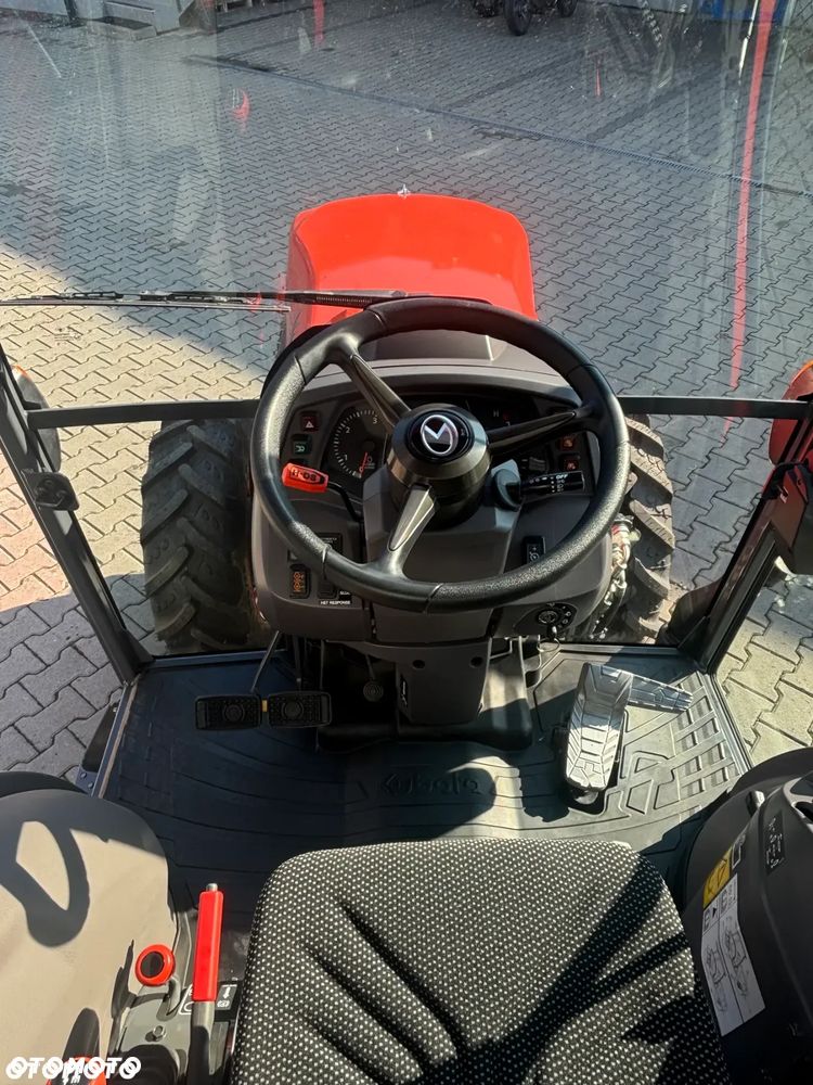 Kubota L2-552 - 2
