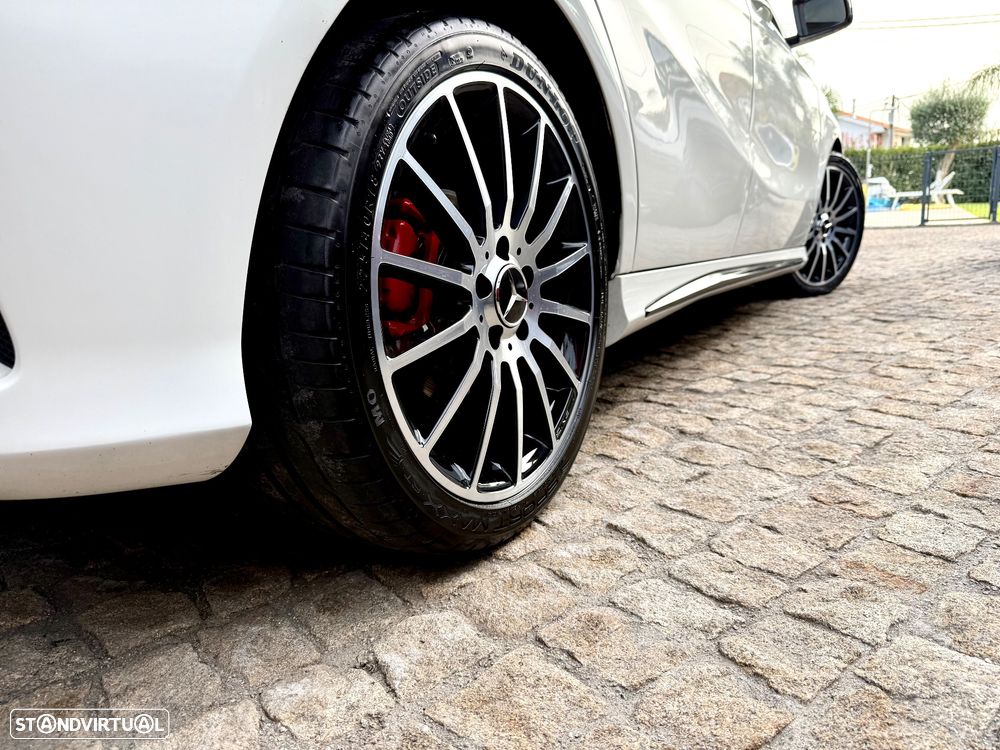 Mercedes-Benz A 180 d AMG Line - 21
