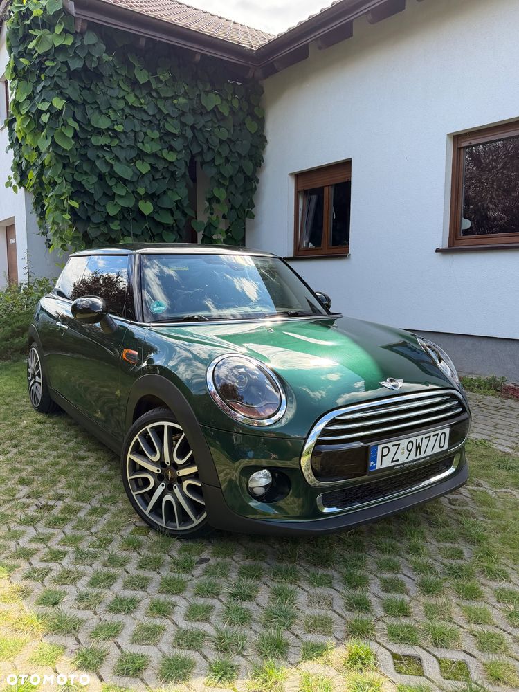 MINI Cooper Standard - 2