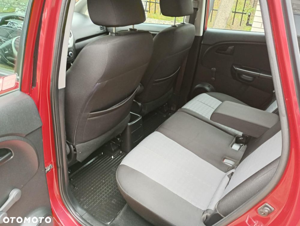 Kia Venga 1.4 M - 21