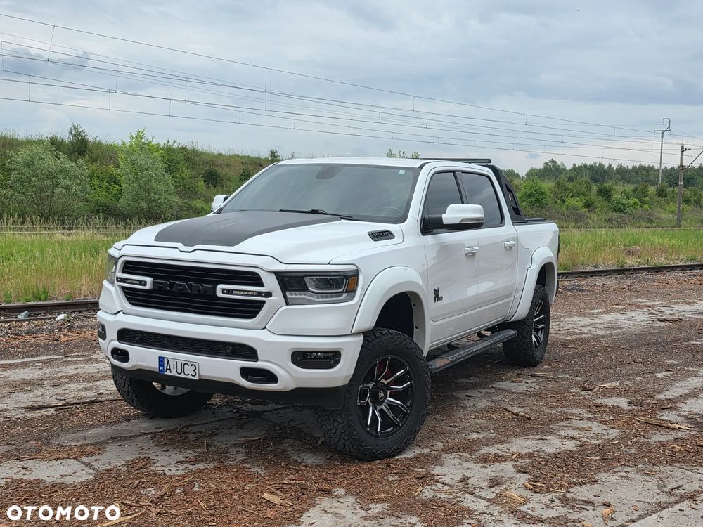 RAM 1500 5.7 Crew Cab Bighorn - 2