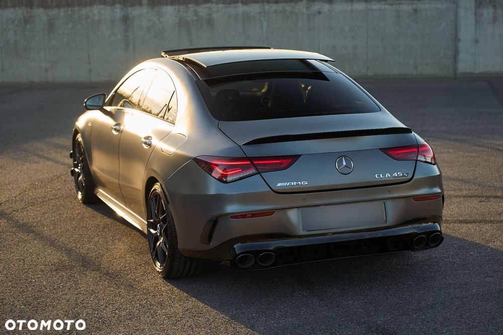 Mercedes-Benz CLA AMG 45 S 4-Matic 8G-DCT - 13