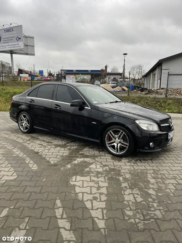 Mercedes-Benz Klasa C 350 CDI DPF 4Matic 7G-TRONIC Avantgarde - 3