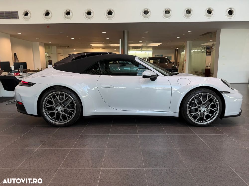 Porsche 911 Carrera PDK - 3