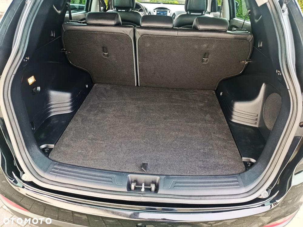 Hyundai ix35 2.0 CRDi 4WD Premium - 35