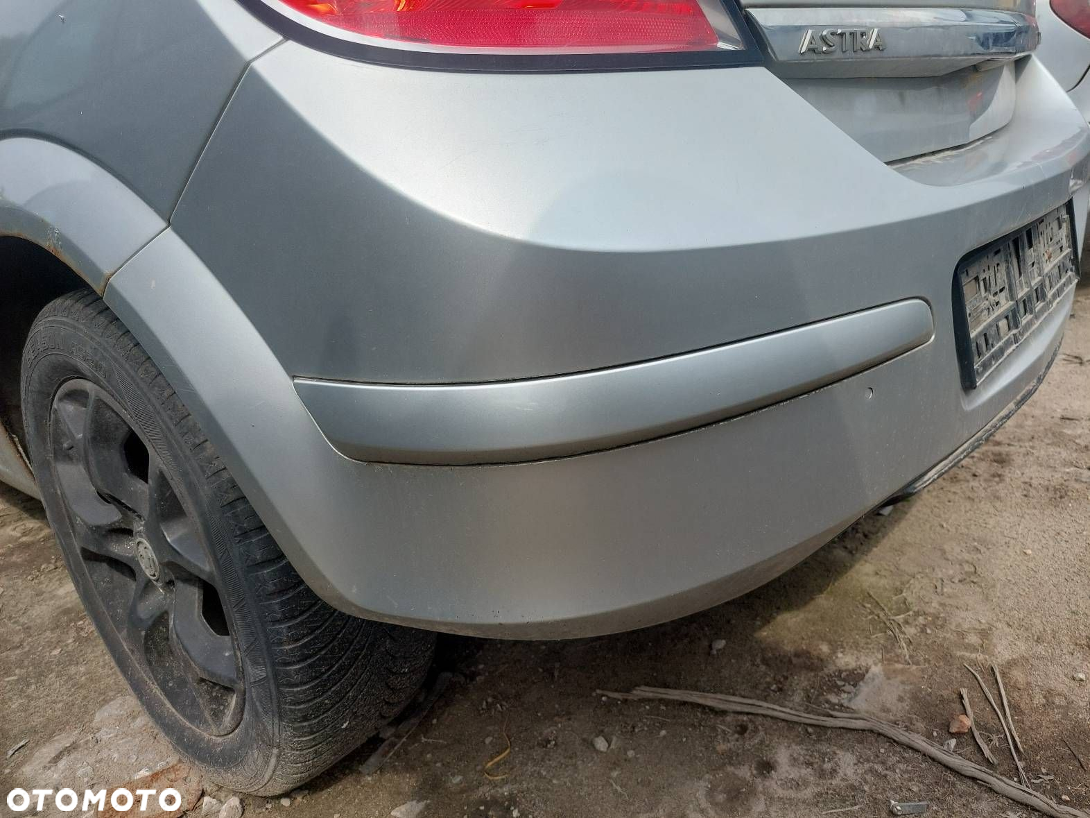 KOMPLETNY TYŁ KLAPA ZDERZAK LAMPA VAUXHALL ASTRA H - 6