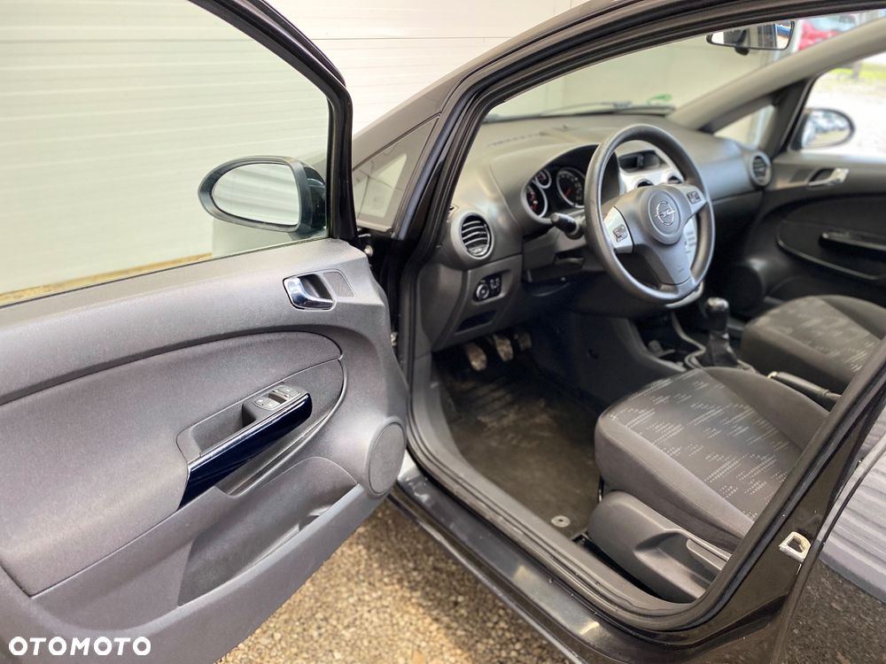 Opel Corsa 1.2 16V Enjoy - 6