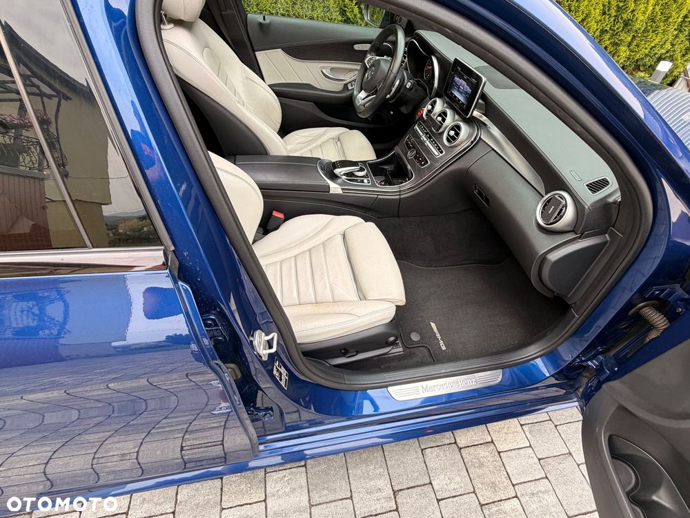 Mercedes-Benz Klasa C 200 7G-TRONIC - 21