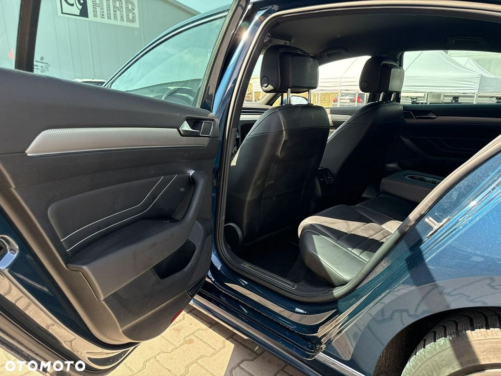 Volkswagen Passat 2.0 TSI Elegance DSG - 14