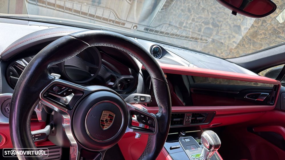 Porsche Cayenne S - 9