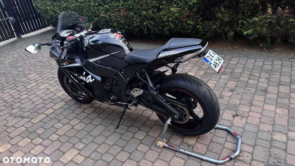 Kawasaki Ninja - 4