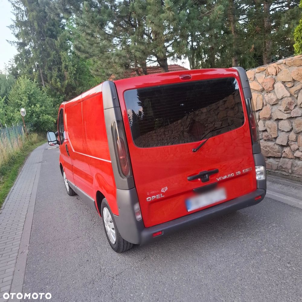 Opel Vivaro - 8