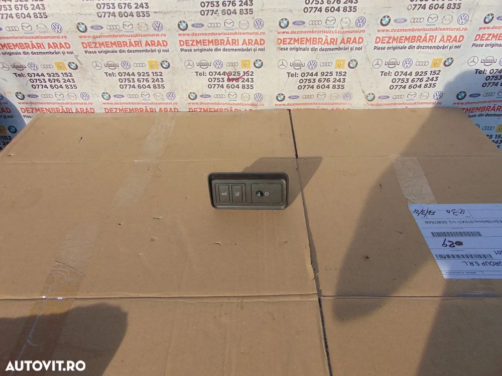 Buton deschidere haion Range Rover Evoque 2011-2018 butoane bord cod gj3211654hb pilot - 2