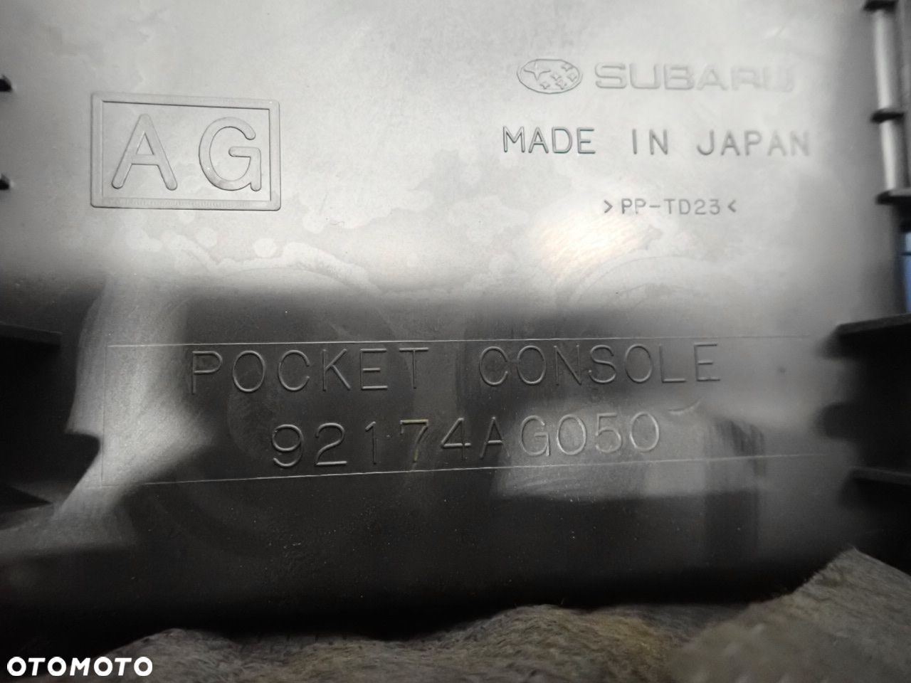 PODŁOKIETNIK SUBARU LEGACY IV 2.0D 92174AG050 - 10