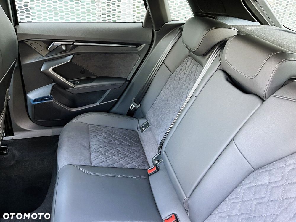 Audi RS3 Sportback - 25