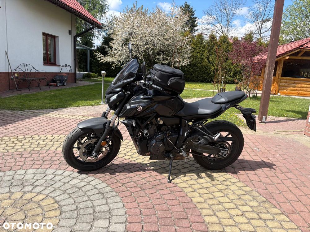 Yamaha MT - 1