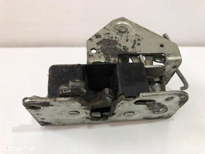 Broasca usa dreapta spate IVECO Daily 4 [2006 - 2011] - 1