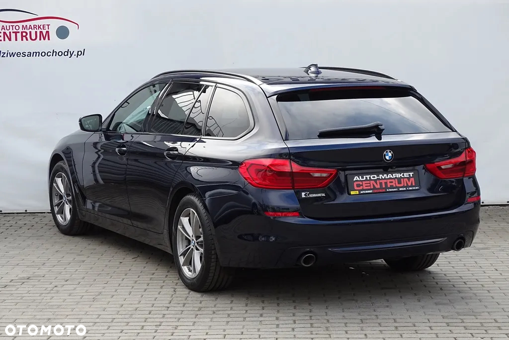 BMW Seria 5 520d xDrive Sport Line sport - 41