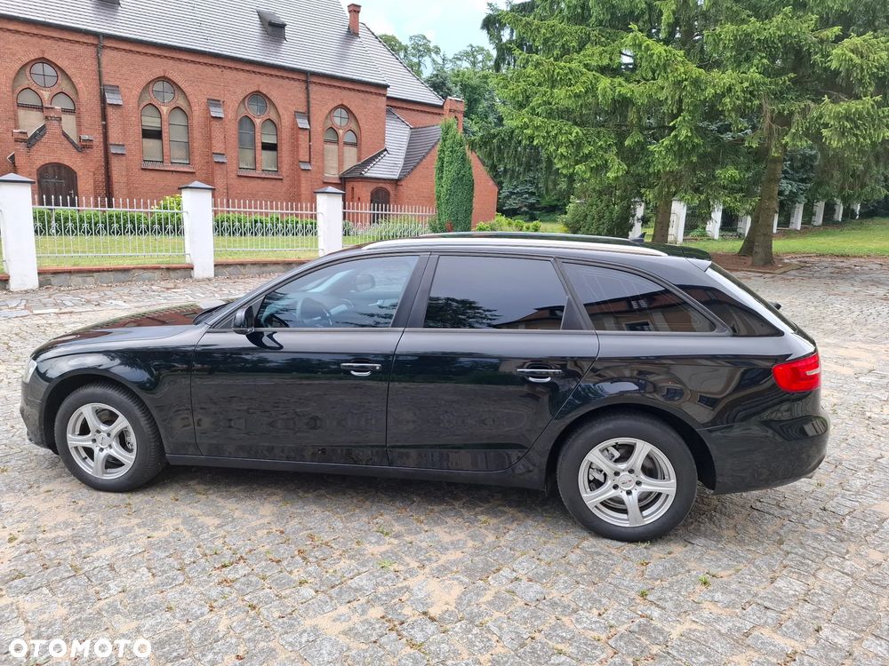 Audi A4 Avant 2.0 TDI DPF clean diesel multitronic Ambition - 8