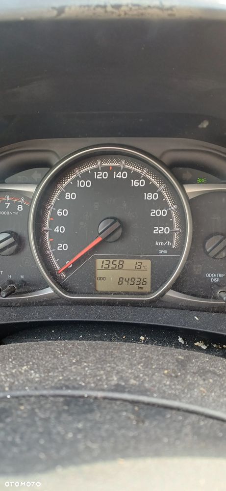 Toyota Yaris 1.33 Active - 1