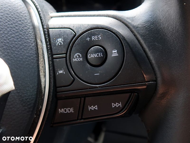 Toyota Corolla 1.8 Hybrid Comfort - 16