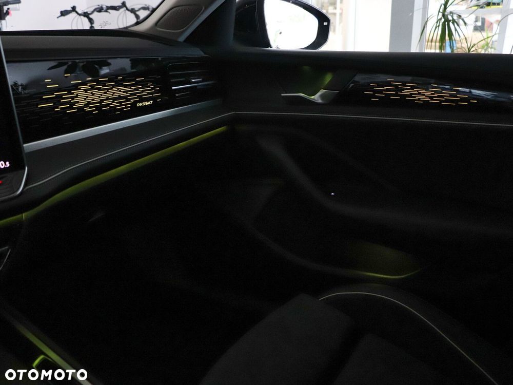 Volkswagen Passat - 24
