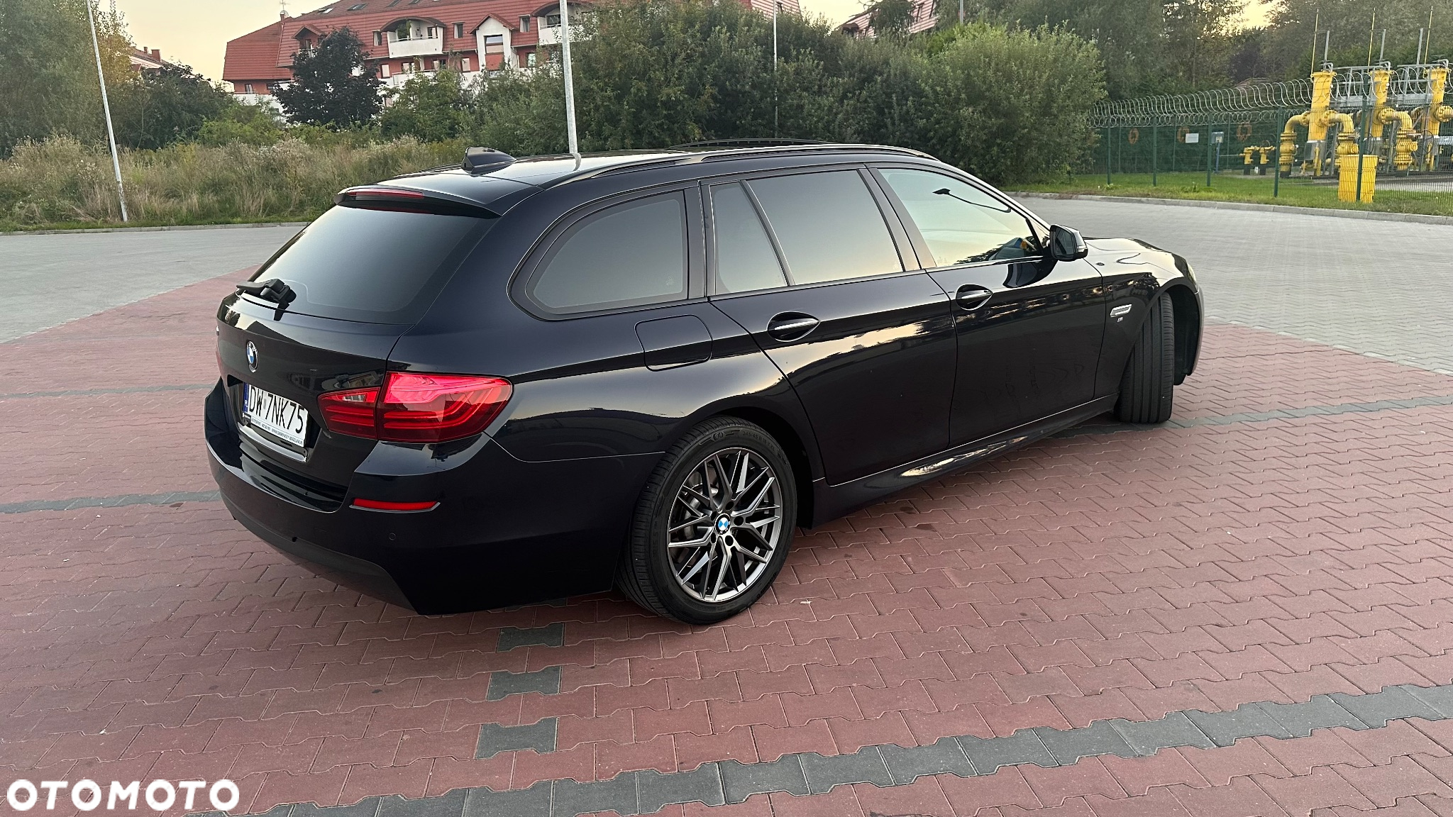 BMW Seria 5 525d xDrive - 9