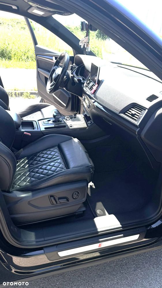 Audi SQ5 - 30